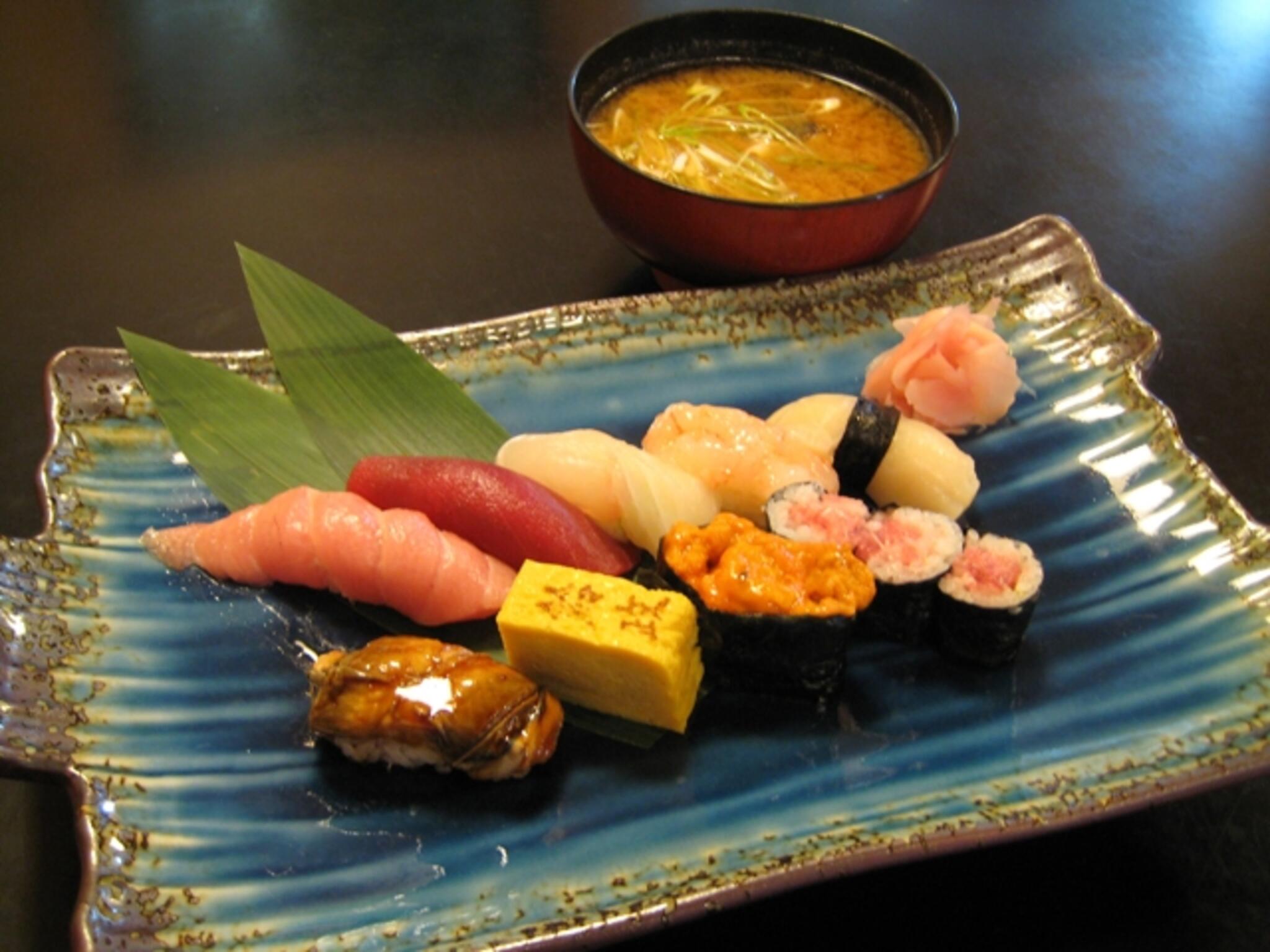 寿司割烹 鈴政の代表写真1