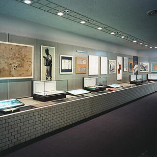 松山市立子規記念博物館の写真2