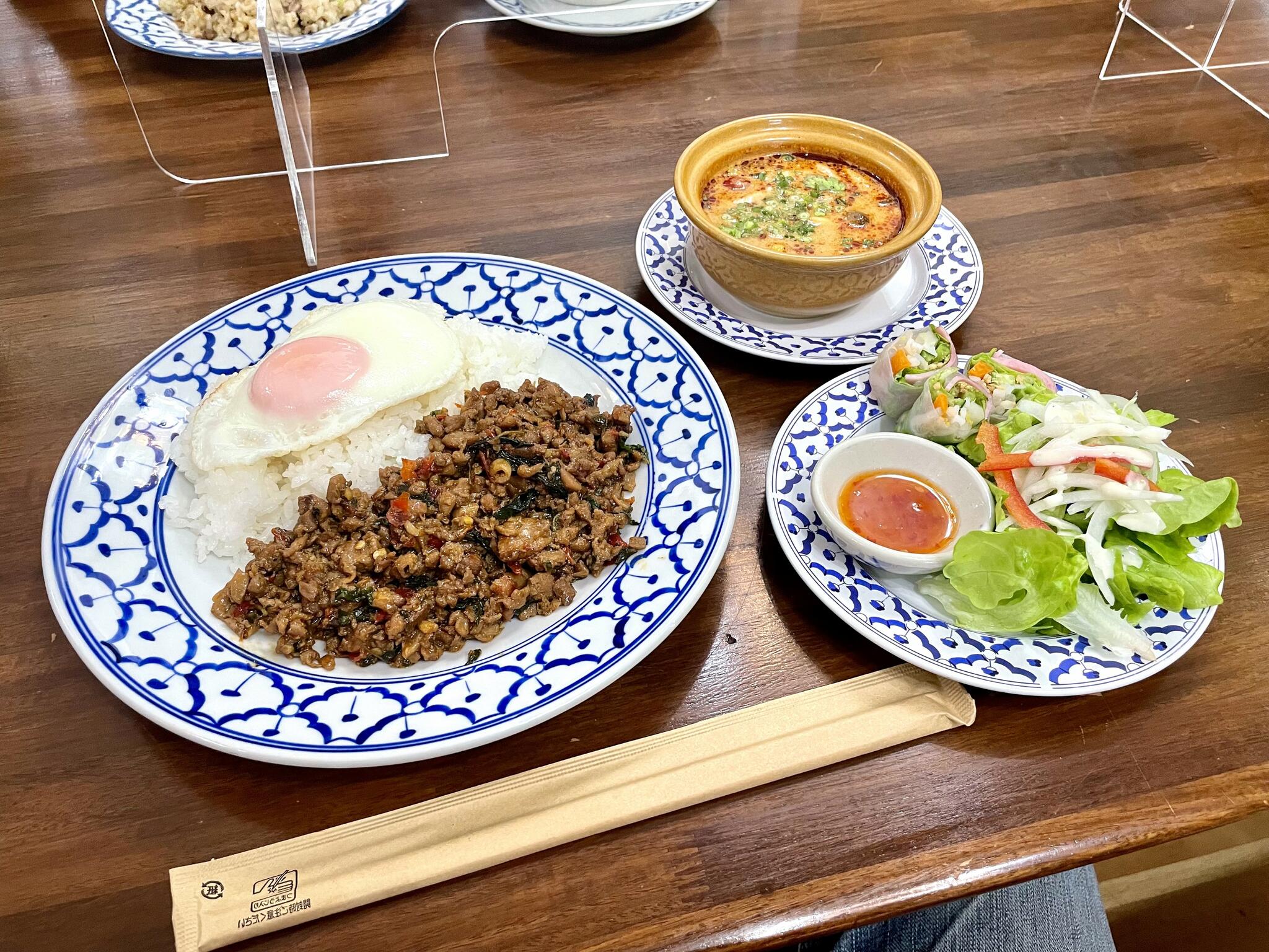 タイ王宮レストラン カポンの代表写真1