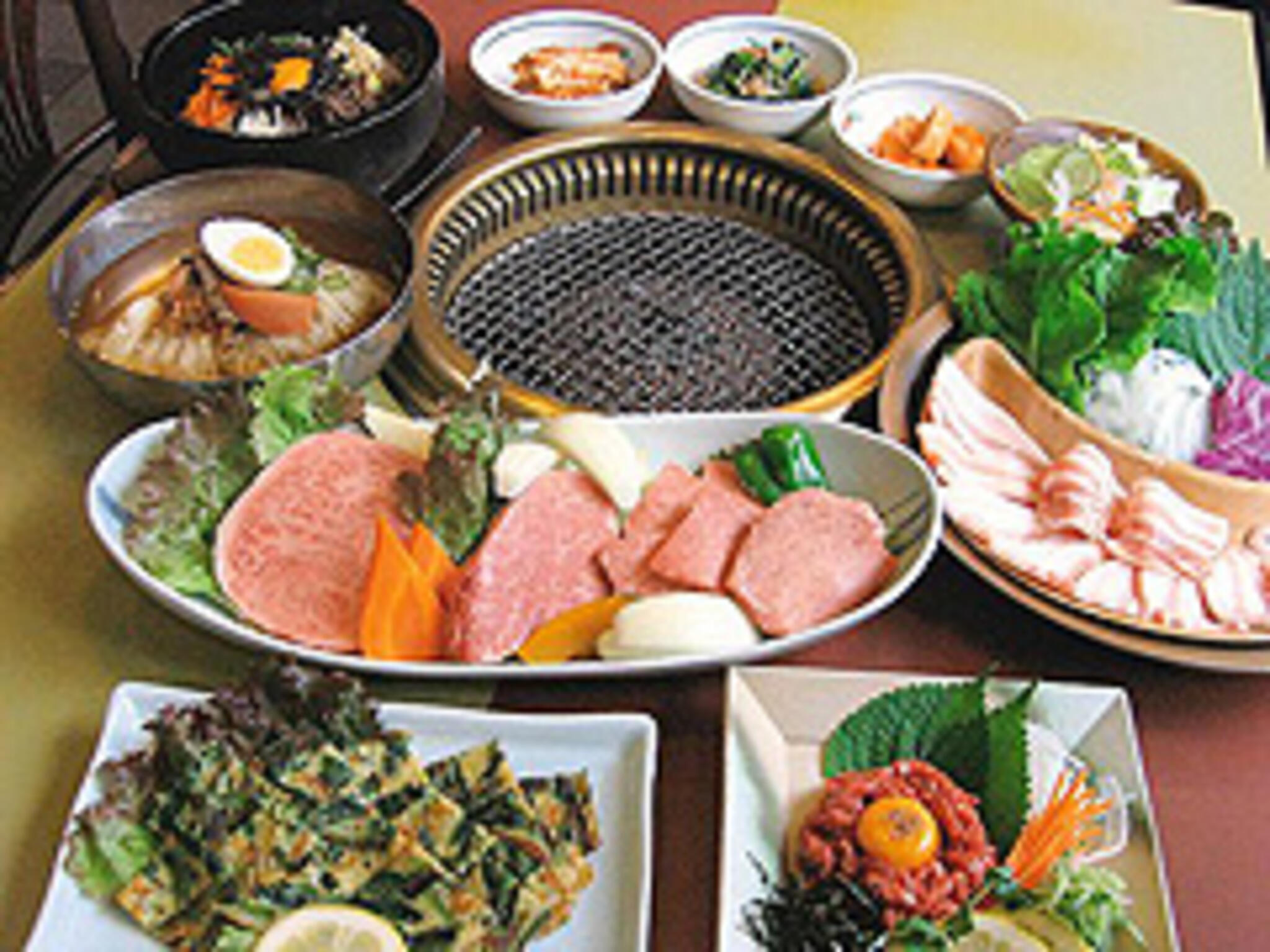 和牛焼肉・韓国料理 オモニ亭の代表写真1