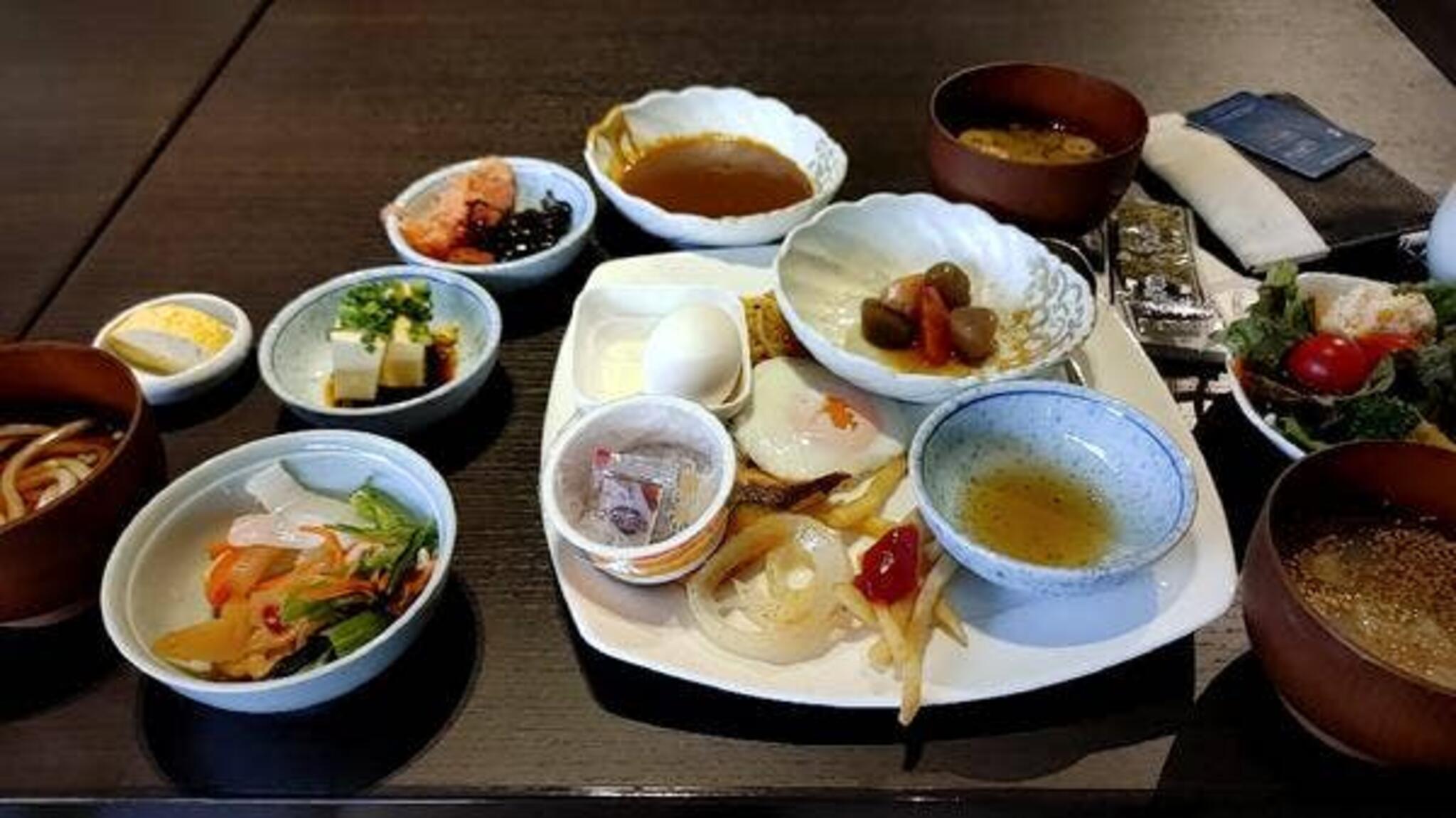 All Day Dining shizuku/アートホテル小倉 ニュータガワの代表写真3
