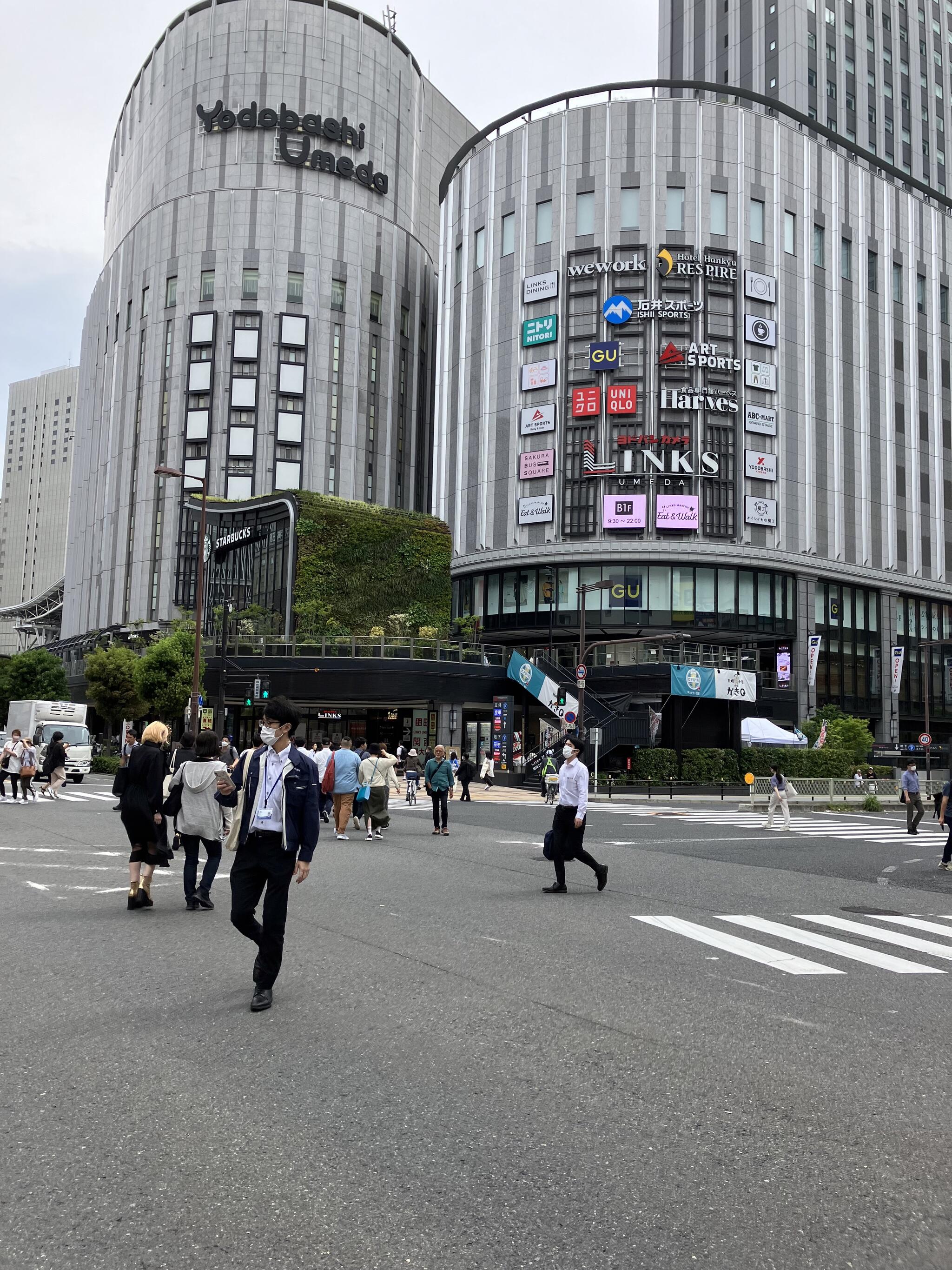 クチコミ : 石井スポーツ リンクス梅田店 - 大阪市北区大深町/スポーツ用品店 | Yahoo!マップ