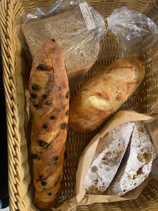 薪窯天然酵母パン工房 オ フルニル デュ ボワのクチコミ写真1