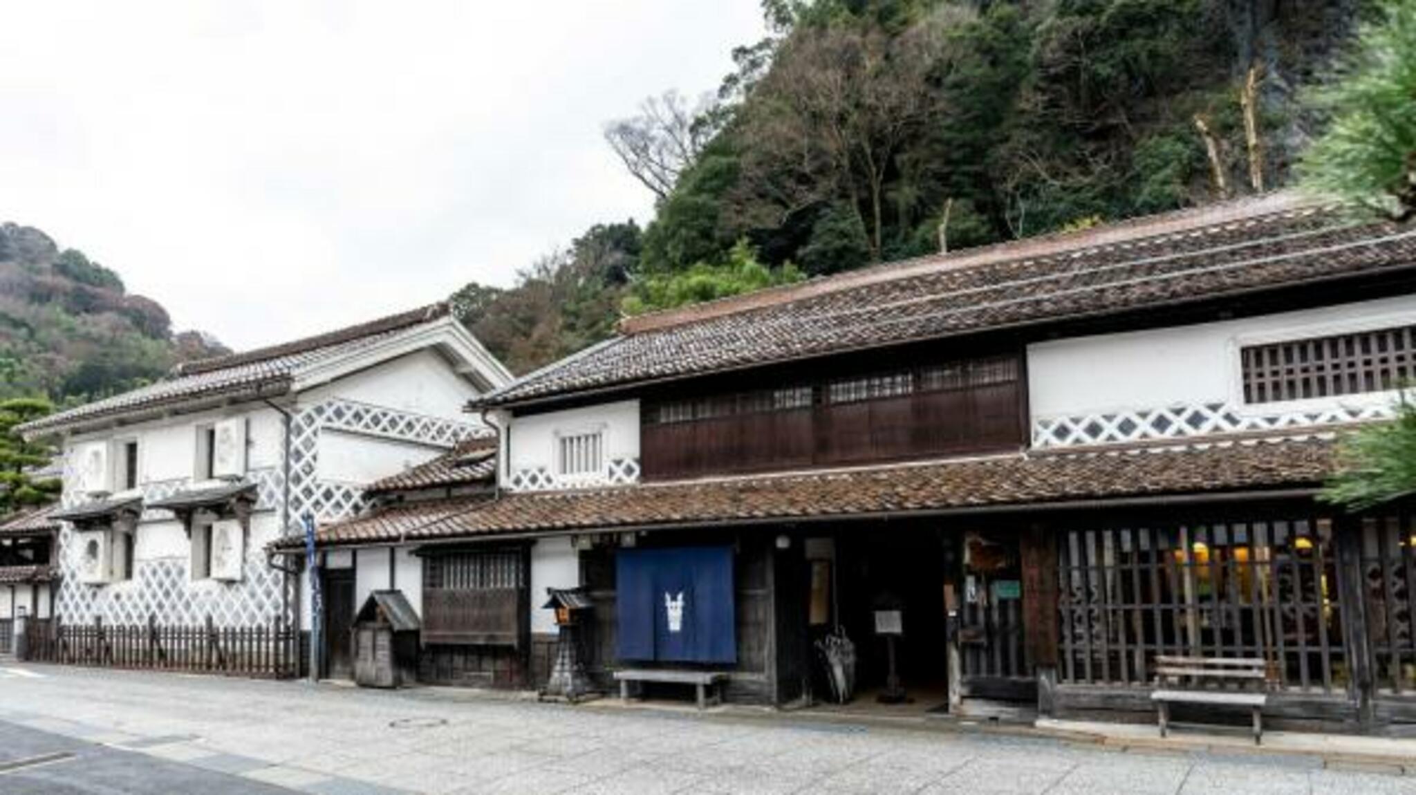 御前酒蔵元 辻本店の代表写真4