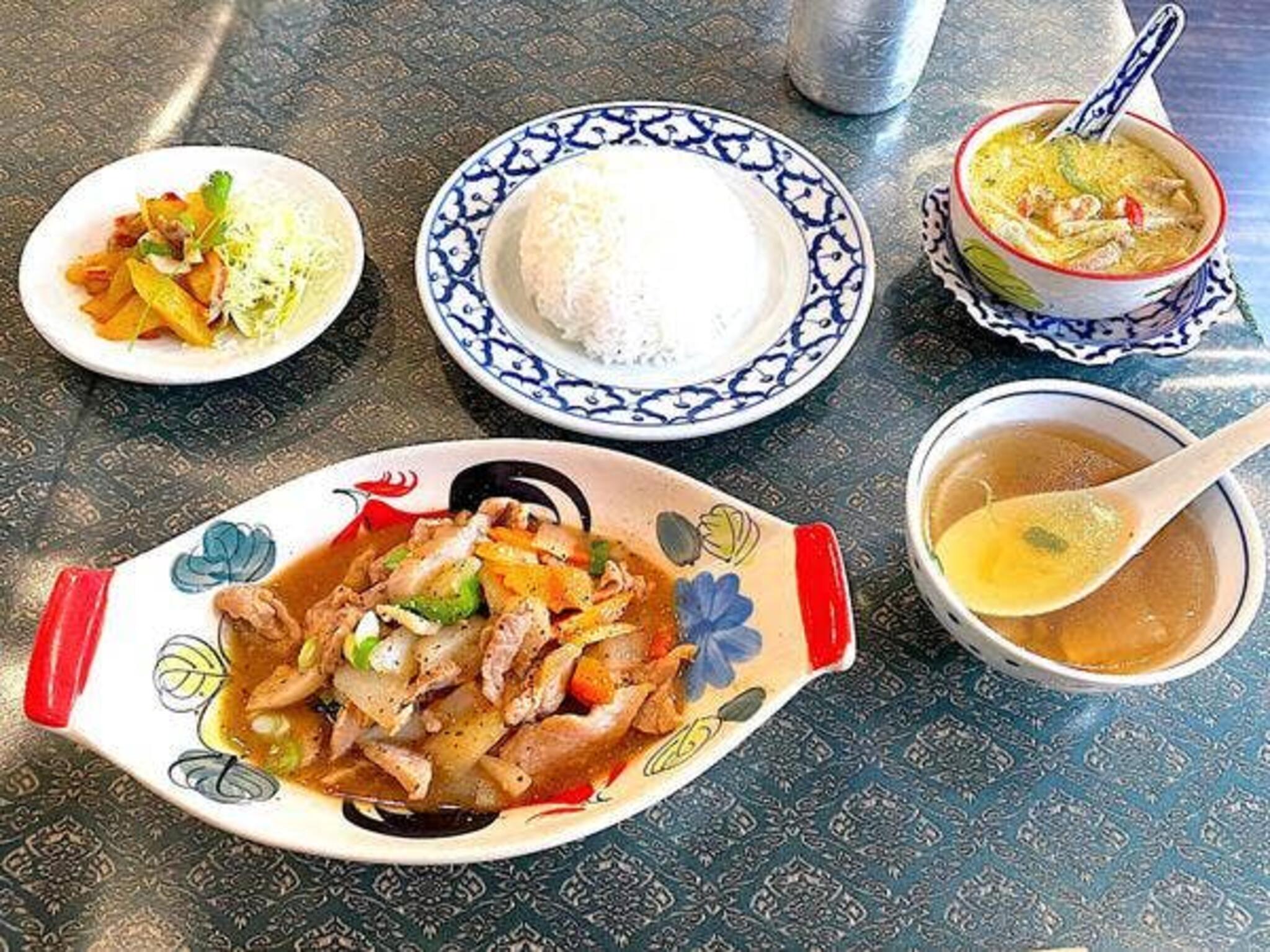 タイ国料理店 イサラの代表写真9