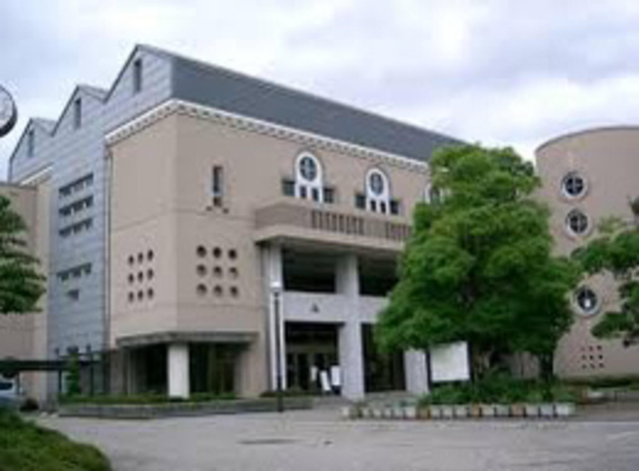 大阪府立三国丘高等学校の代表写真6