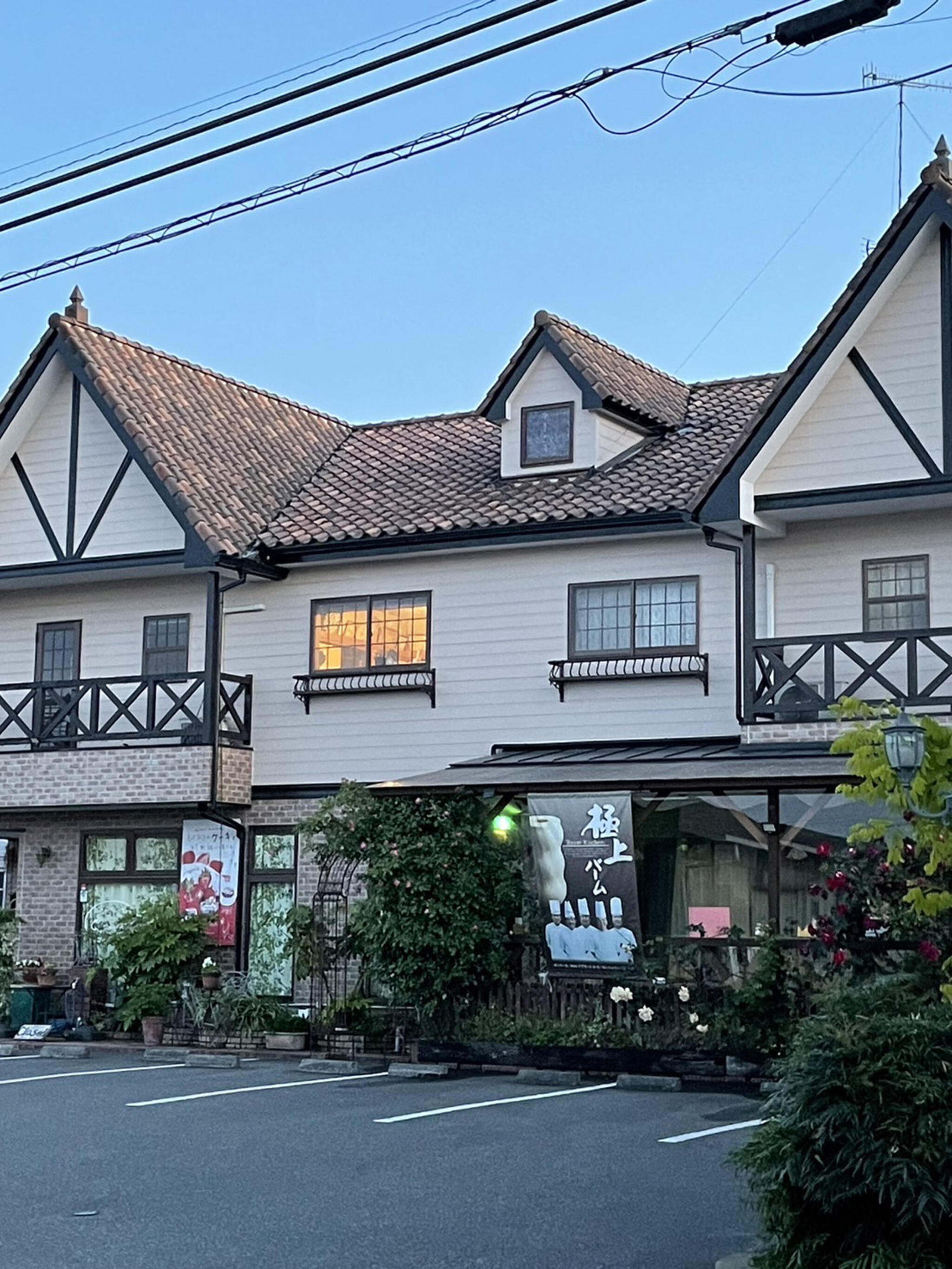 シノン洋菓子店の代表写真2