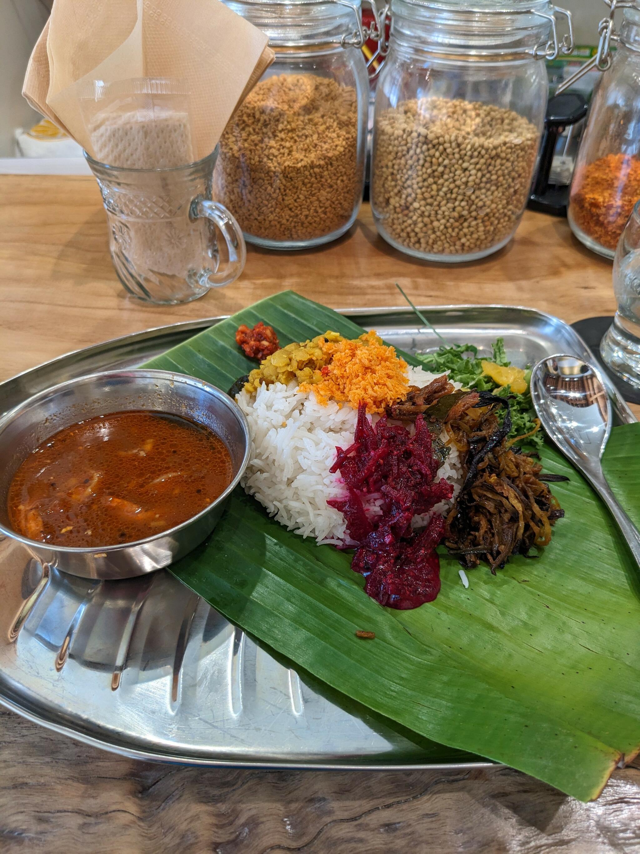 げつようび スリランカカレーとスパイス料理のお店の代表写真8