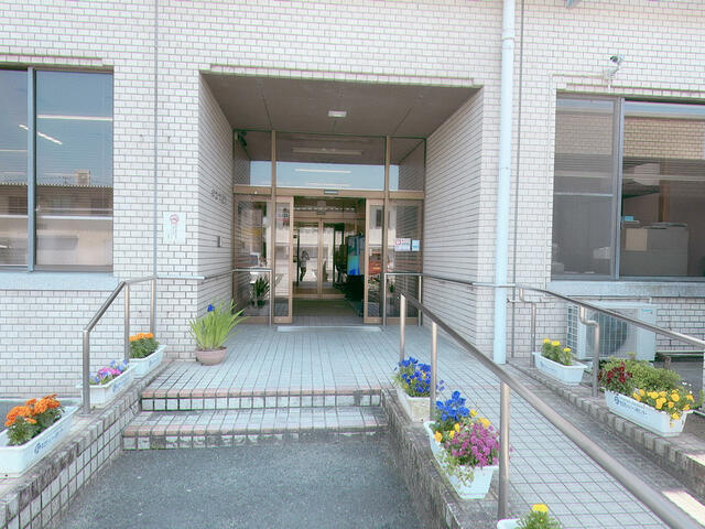 知立市役所 知立市広見/市役所 Yahoo!マップ