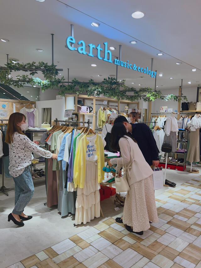 earth 服 コレクション 店舗