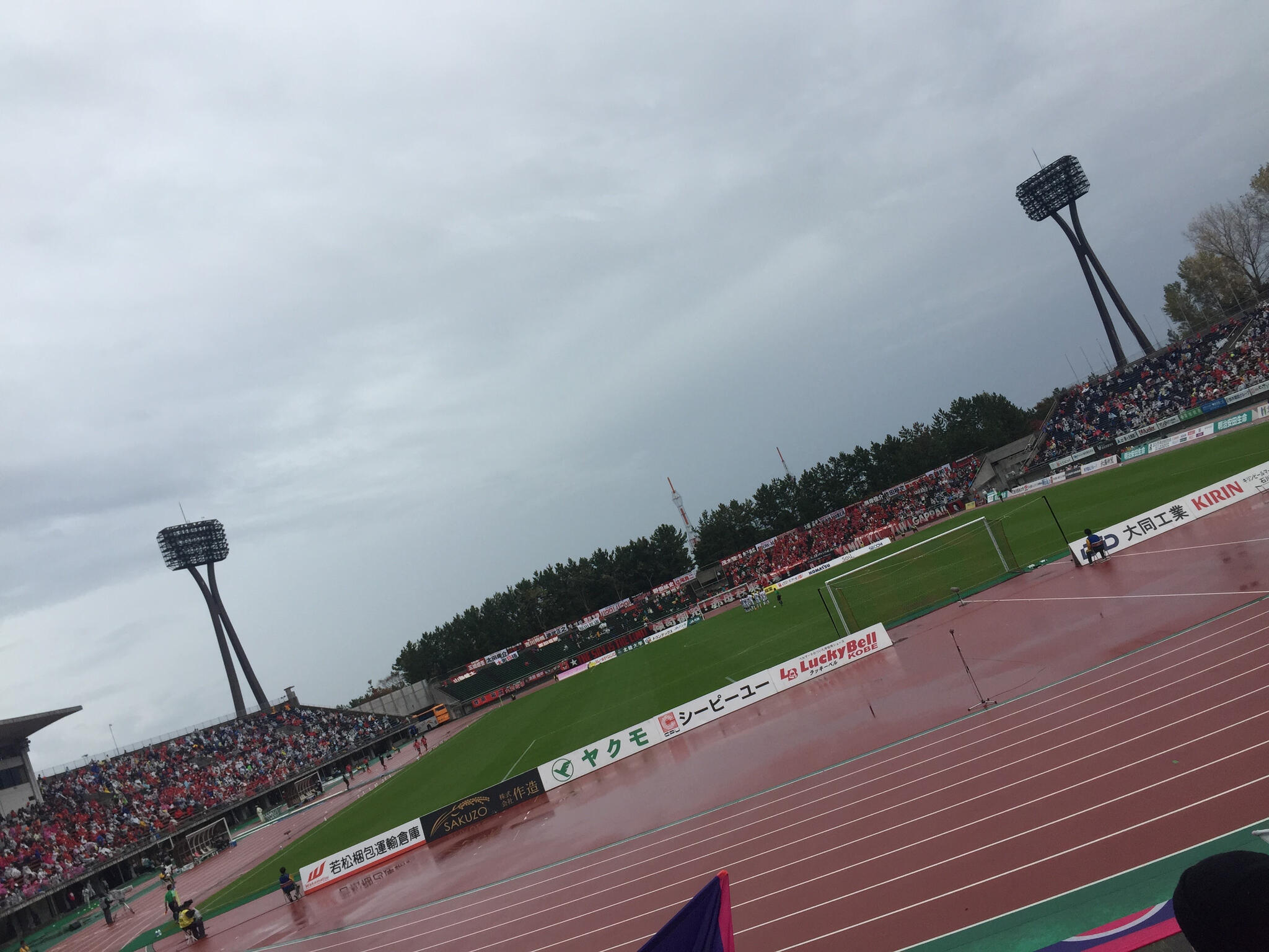 石川県西部緑地公園陸上競技場の代表写真2