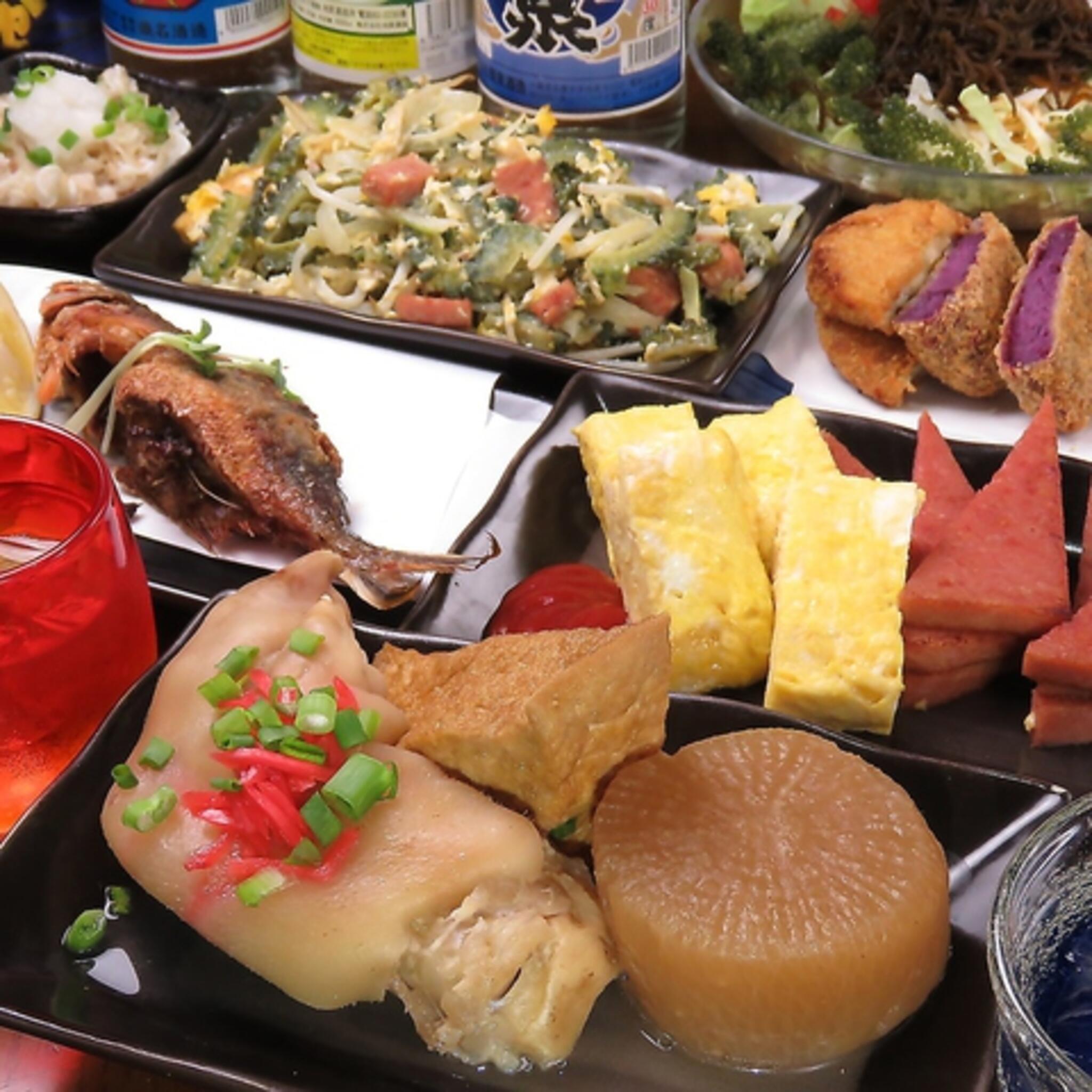 沖縄料理・島酒 たろんちの代表写真1