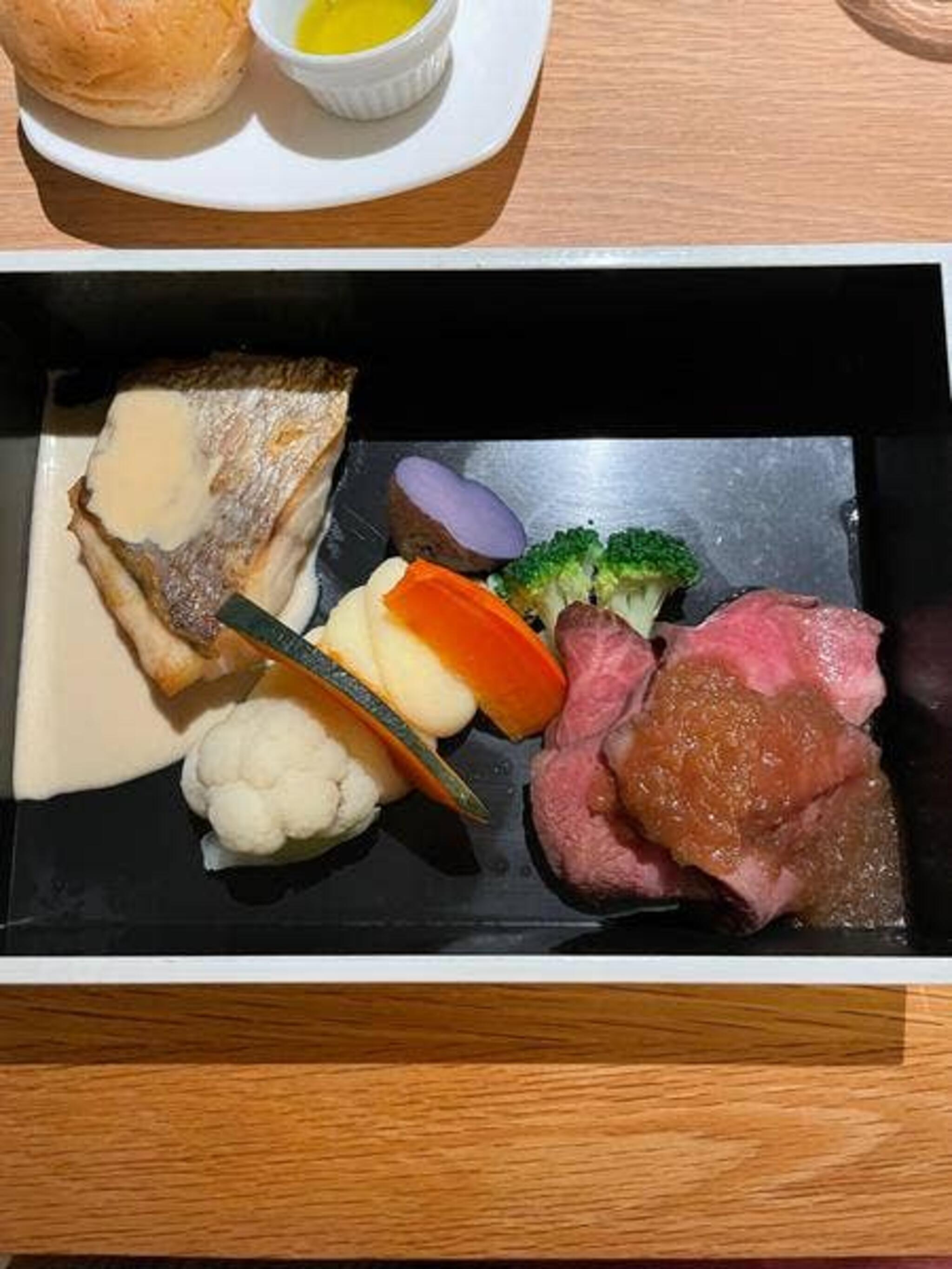 FARMER’S DINING IRODORI SHONAI HOTEL SUIDEN TERRASSEの代表写真1