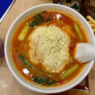 太陽のトマト麺 withチーズ新宿ミロード店のクチコミ写真1