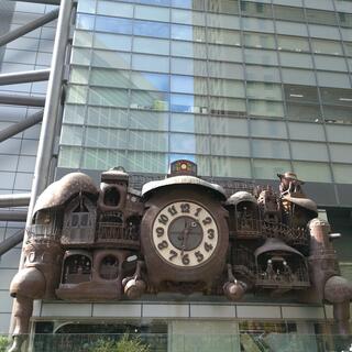宮崎駿デザインの日テレ大時計の写真16