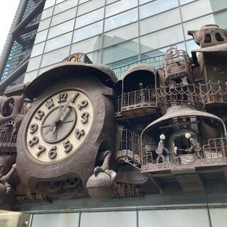 宮崎駿デザインの日テレ大時計の写真22