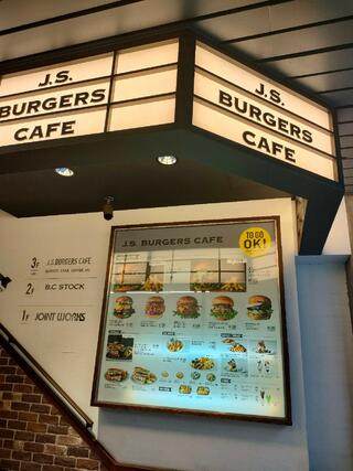 J.S. BURGERS CAFE 新宿店のクチコミ写真1
