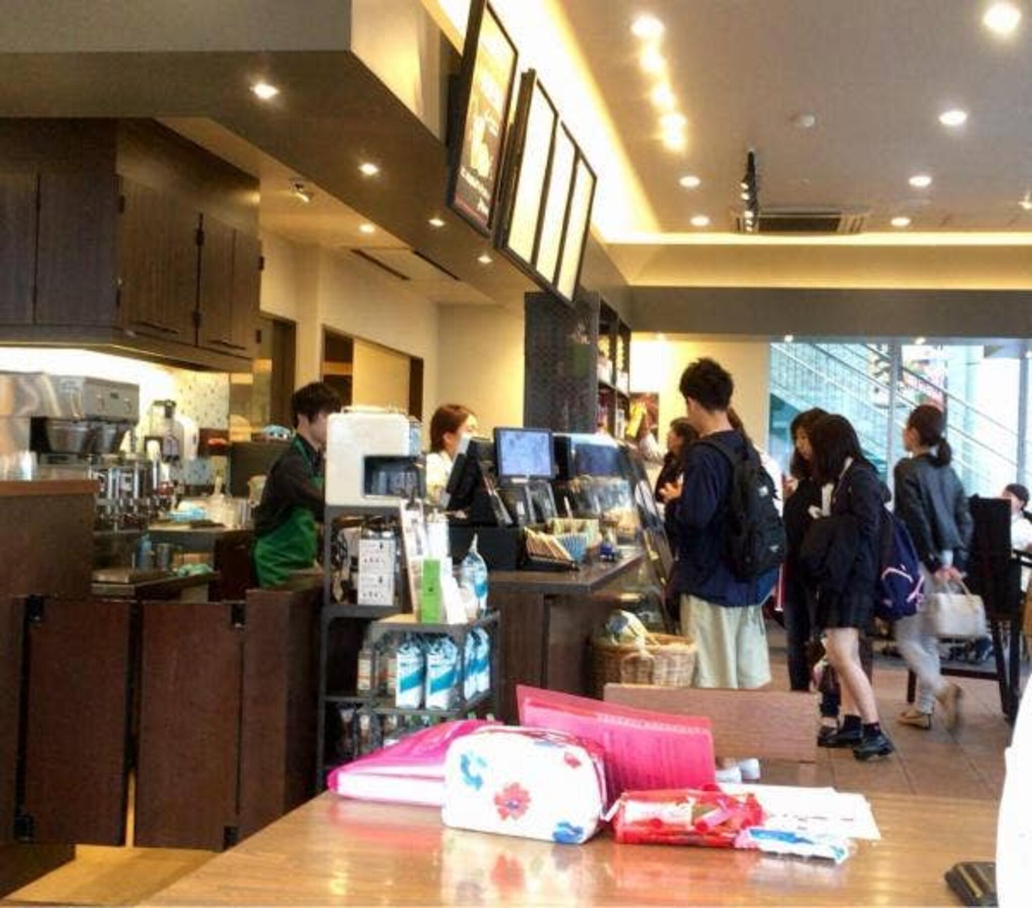スターバックスコーヒー 鶴川店の代表写真2