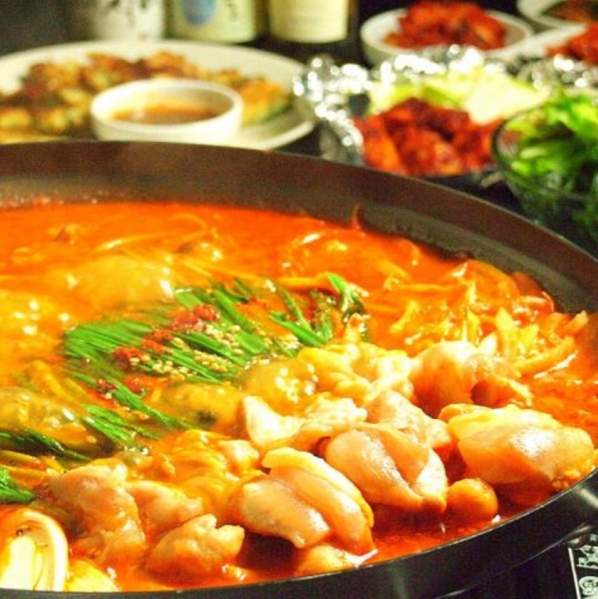 韓国料理とサムギョプサル 豚まるの代表写真5