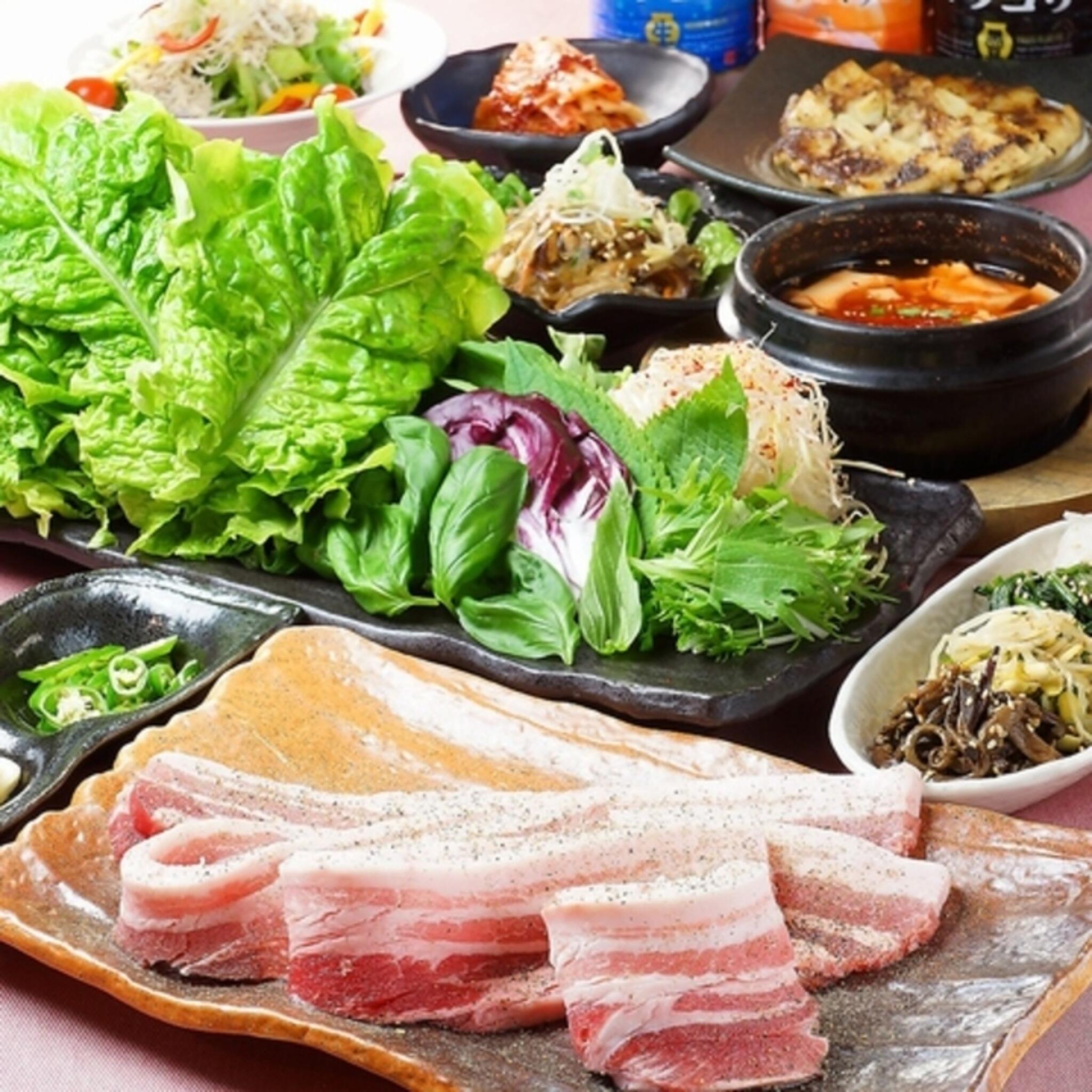 Korean Kitchen まだん 東大阪店の代表写真1