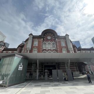 東京 駅 丸の内 北口 コレクション バス