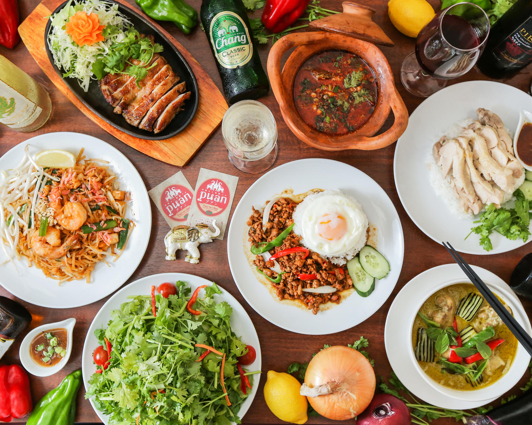本格タイ料理バル　プアンの代表写真1