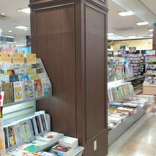 くまざわ書店 稲沢店の写真4