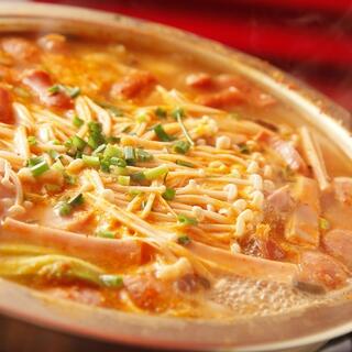 韓国料理韓豚の写真21