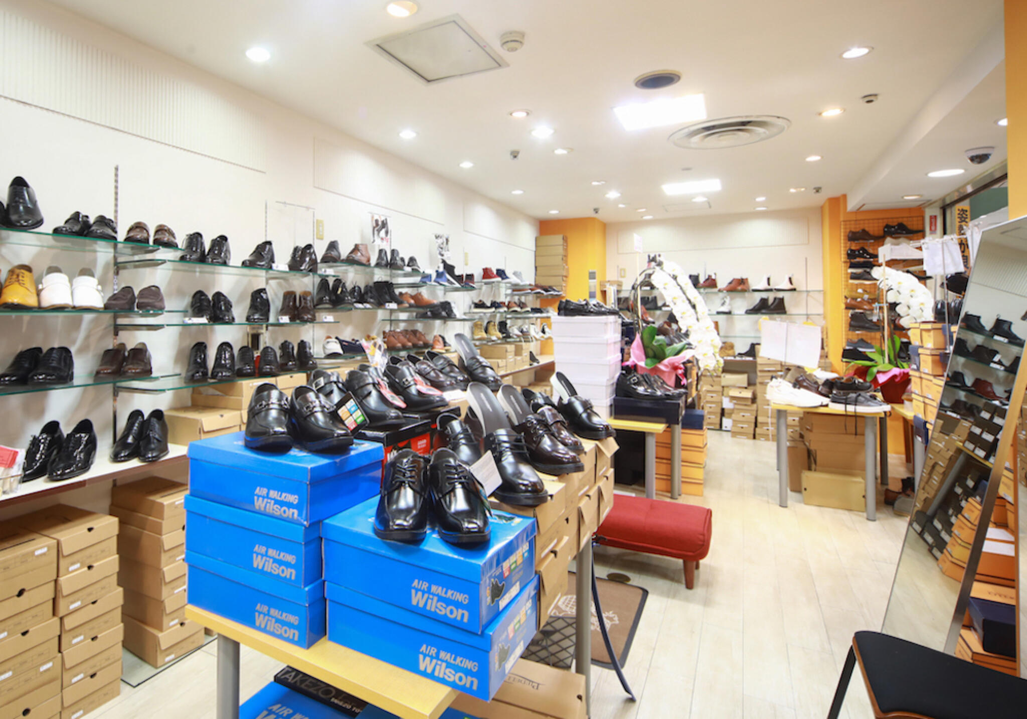 シークレット靴専 横浜 関内マリナード店の代表写真4