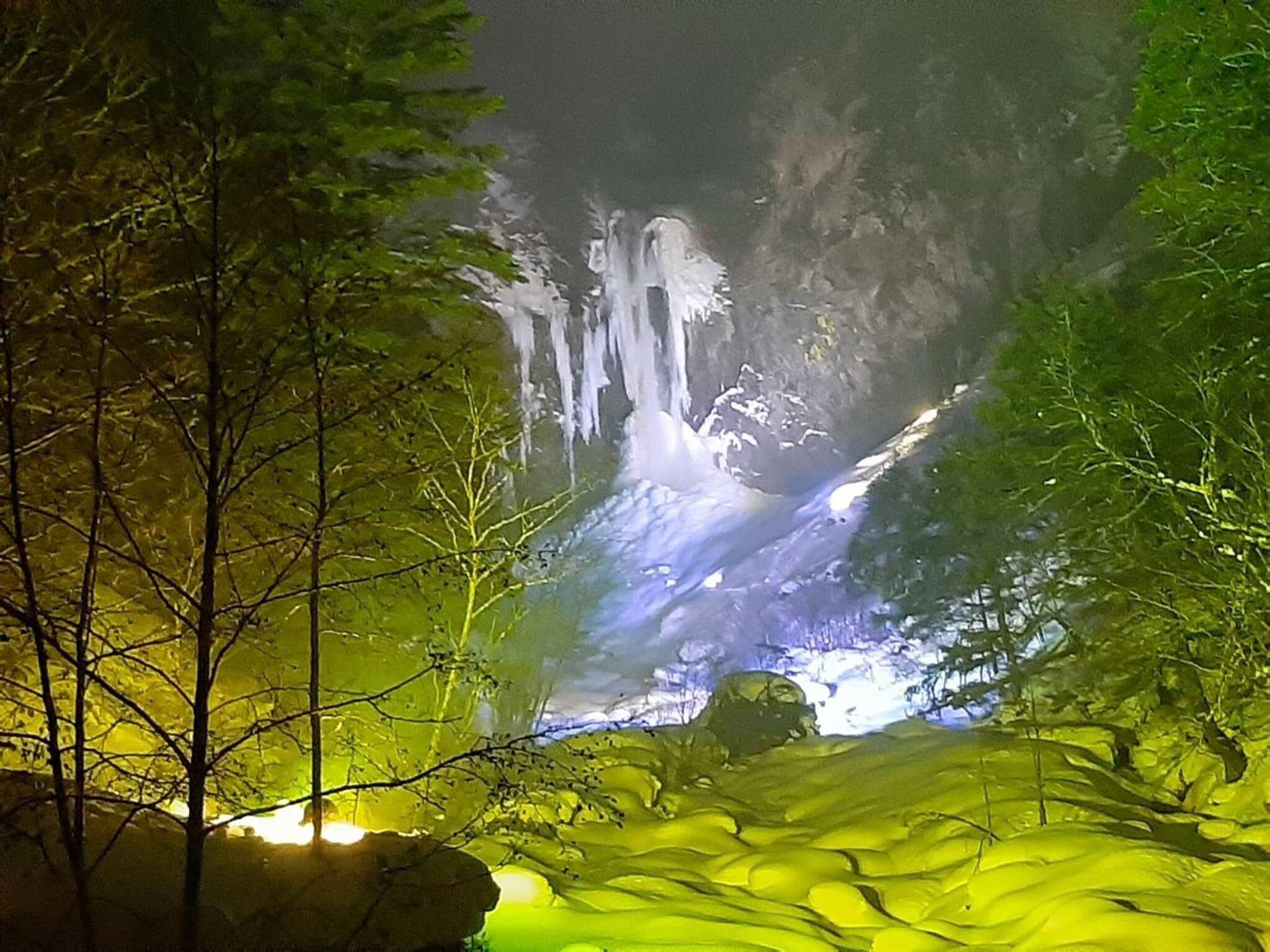 平湯大滝の代表写真1