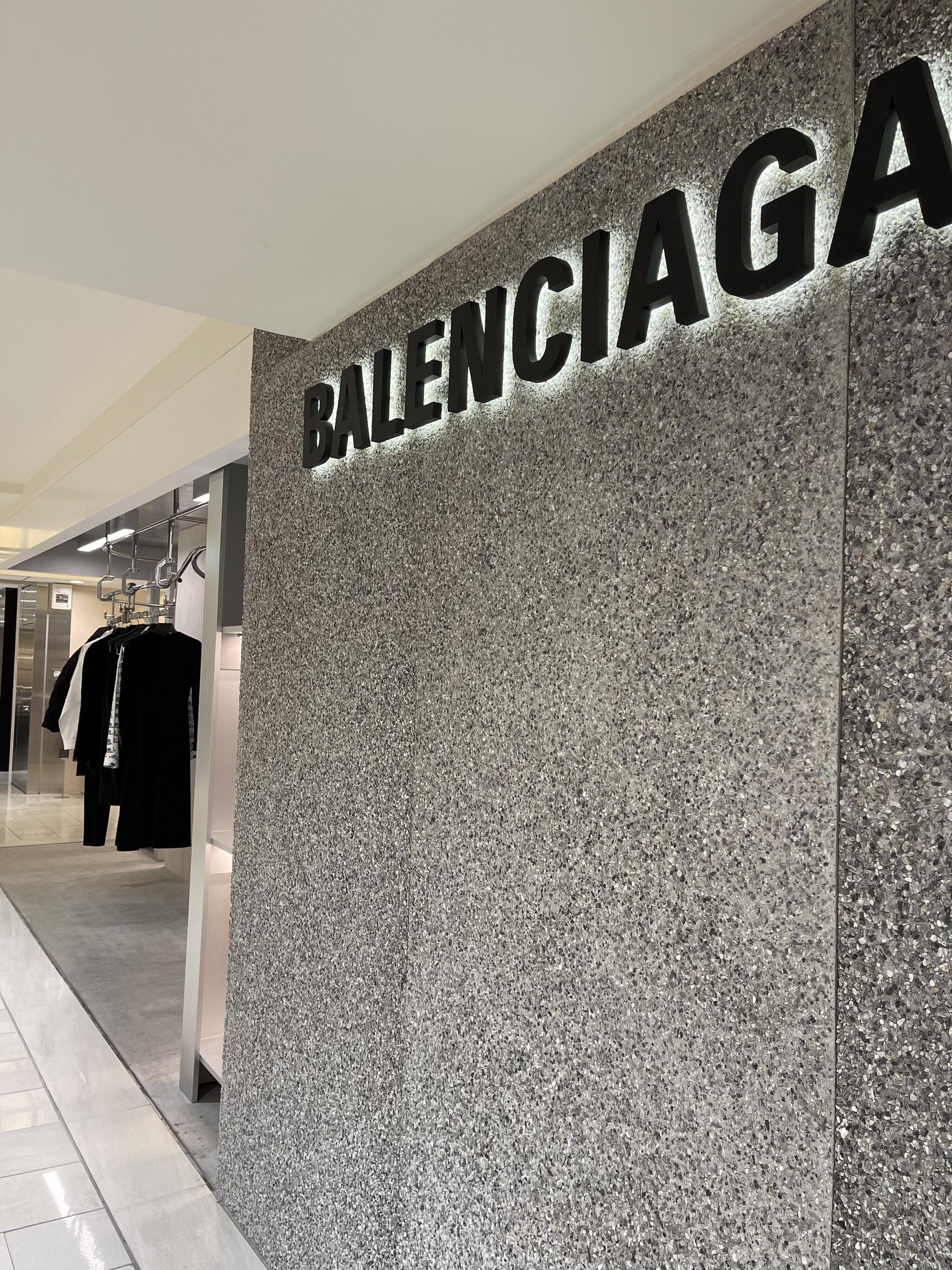 残りわずか 名古屋三越にて購入 BALENCIAGA 名古屋三越 長財布 メンズ