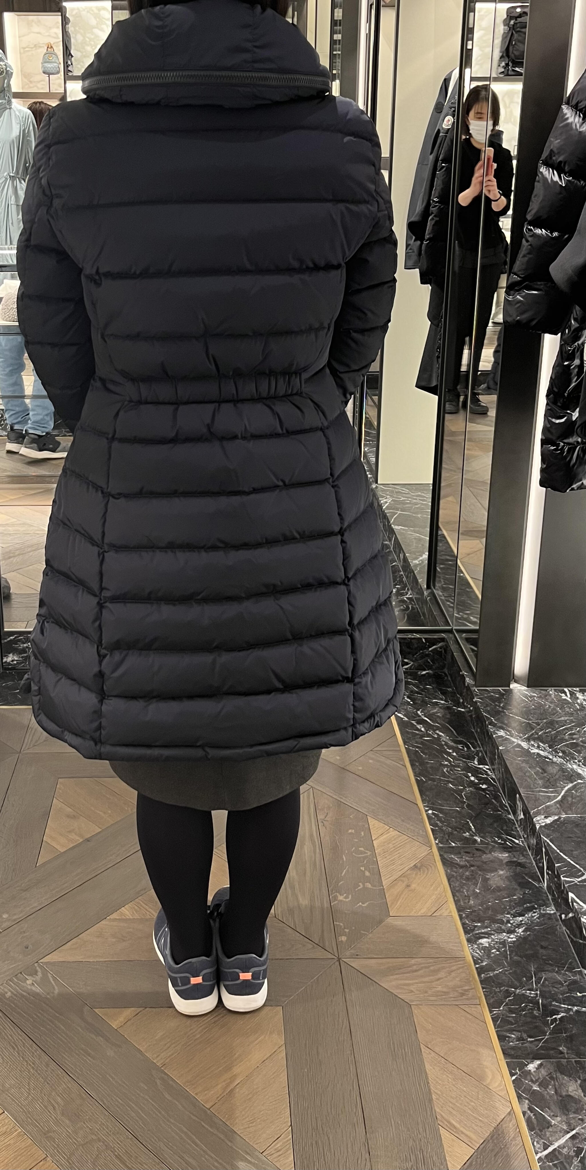 Moncler 大阪 阪急うめだウィメンズ店 - 大阪市北区角田町/衣料品店