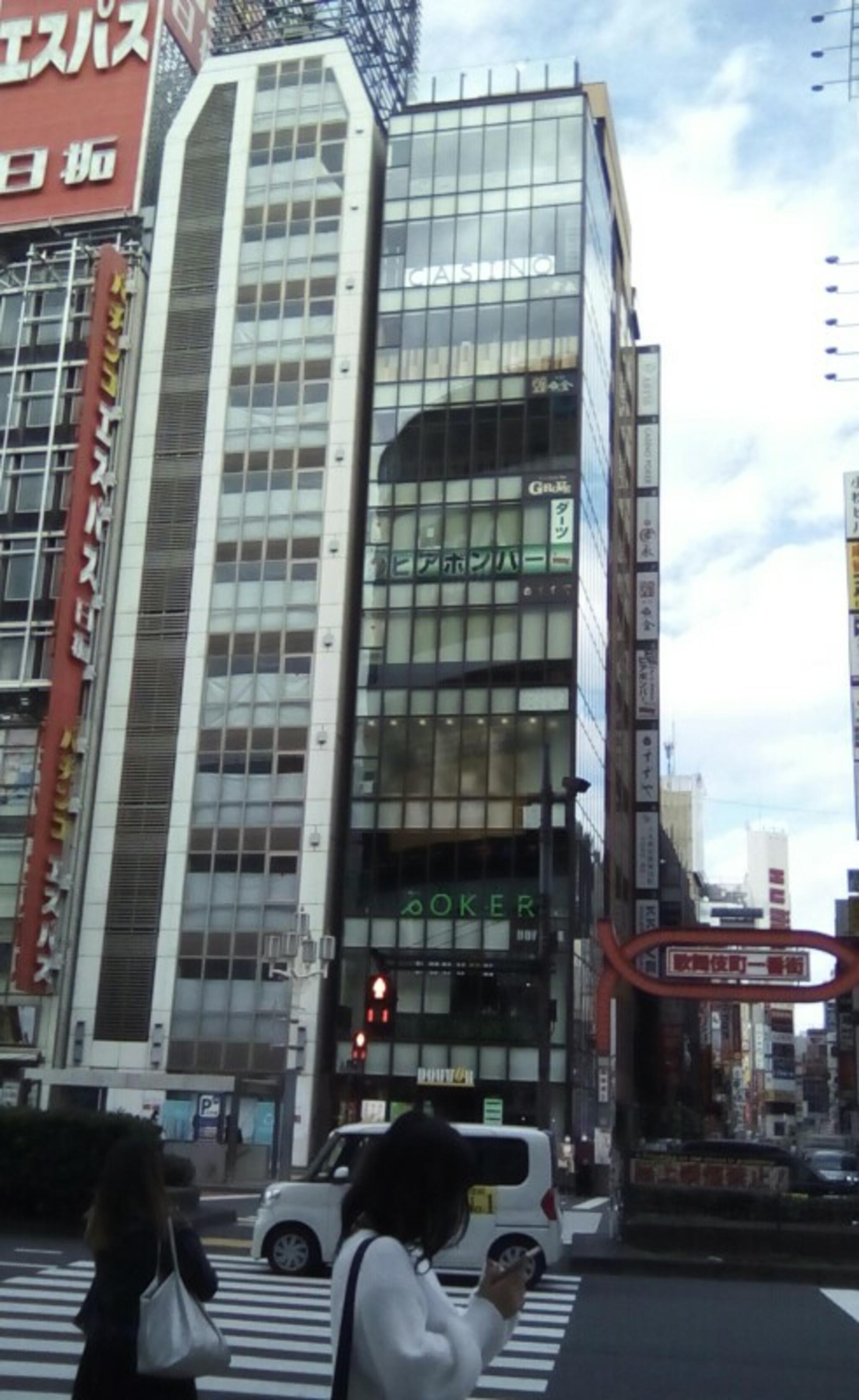 歌舞伎町一番街の代表写真9