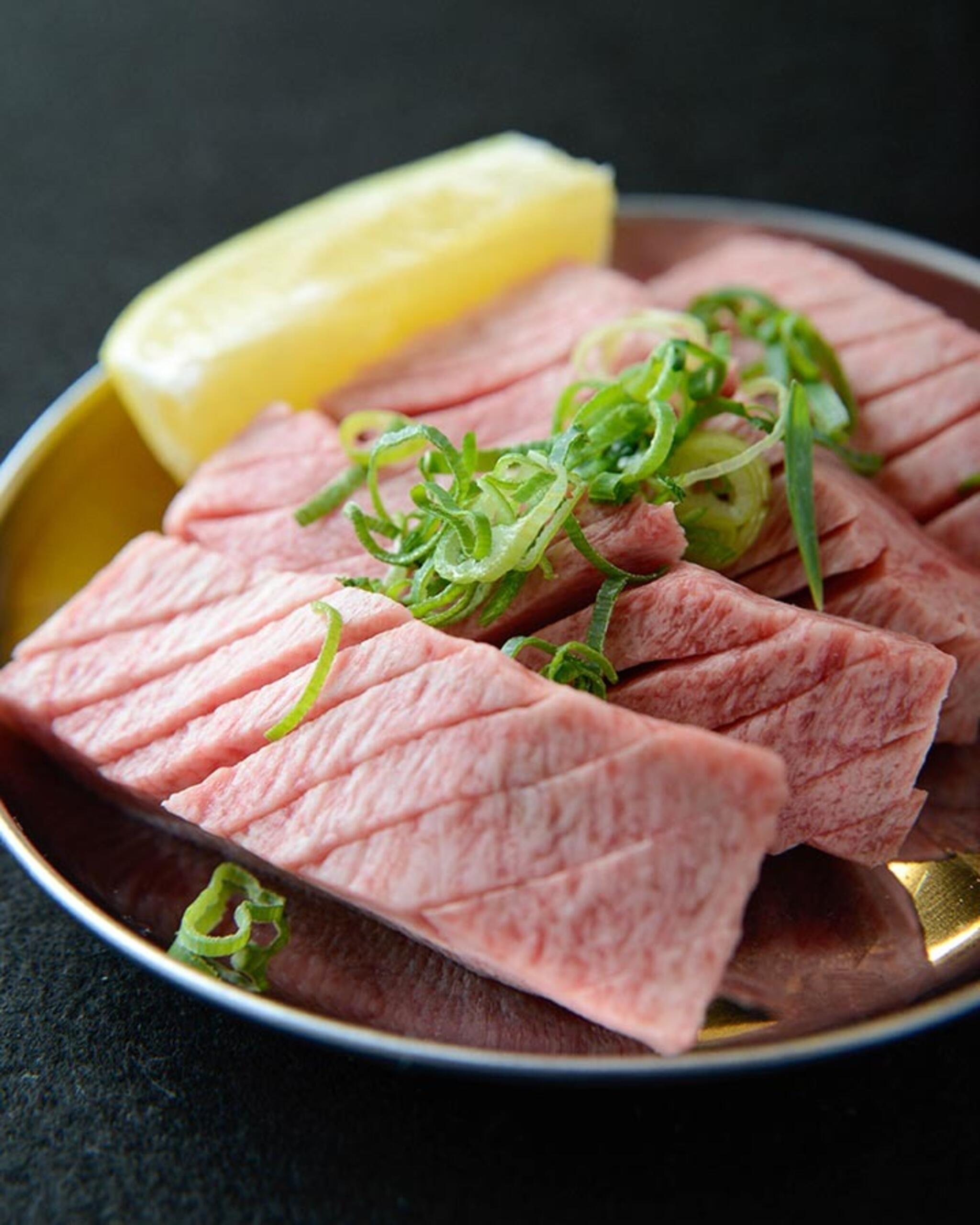 塚本肉焼屋の代表写真4