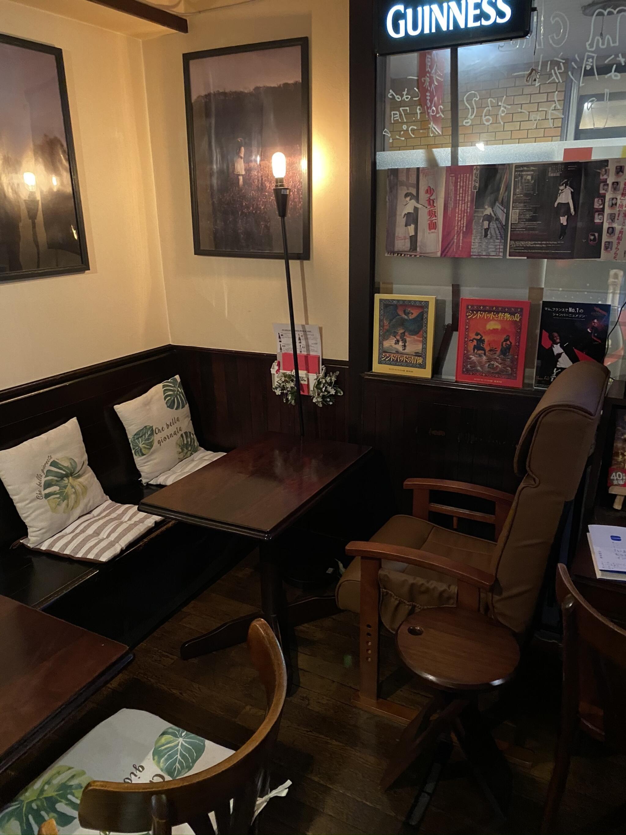 Cafe Lounge ＆ Library pratimakrrm cha -ゆるやかな彫刻-の代表写真10