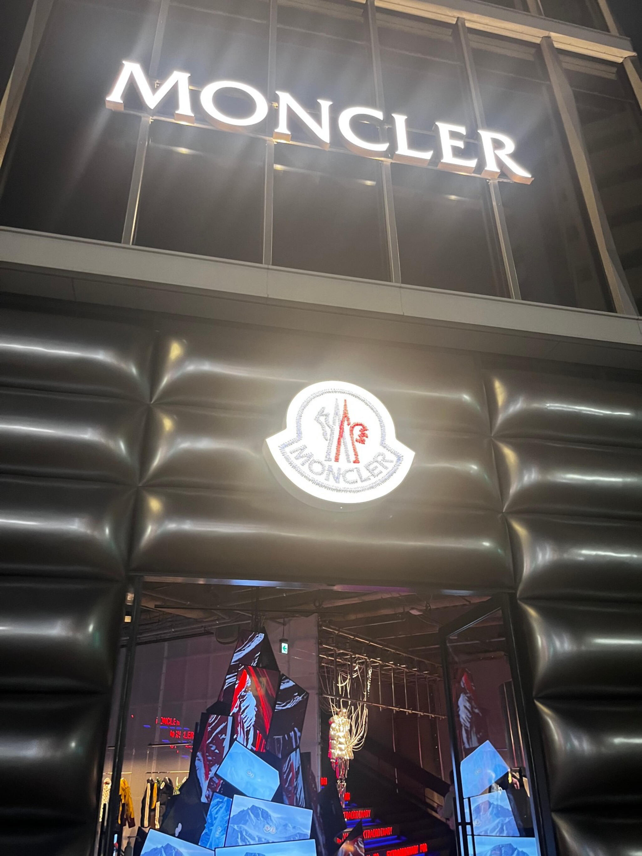 Moncler mbs deals