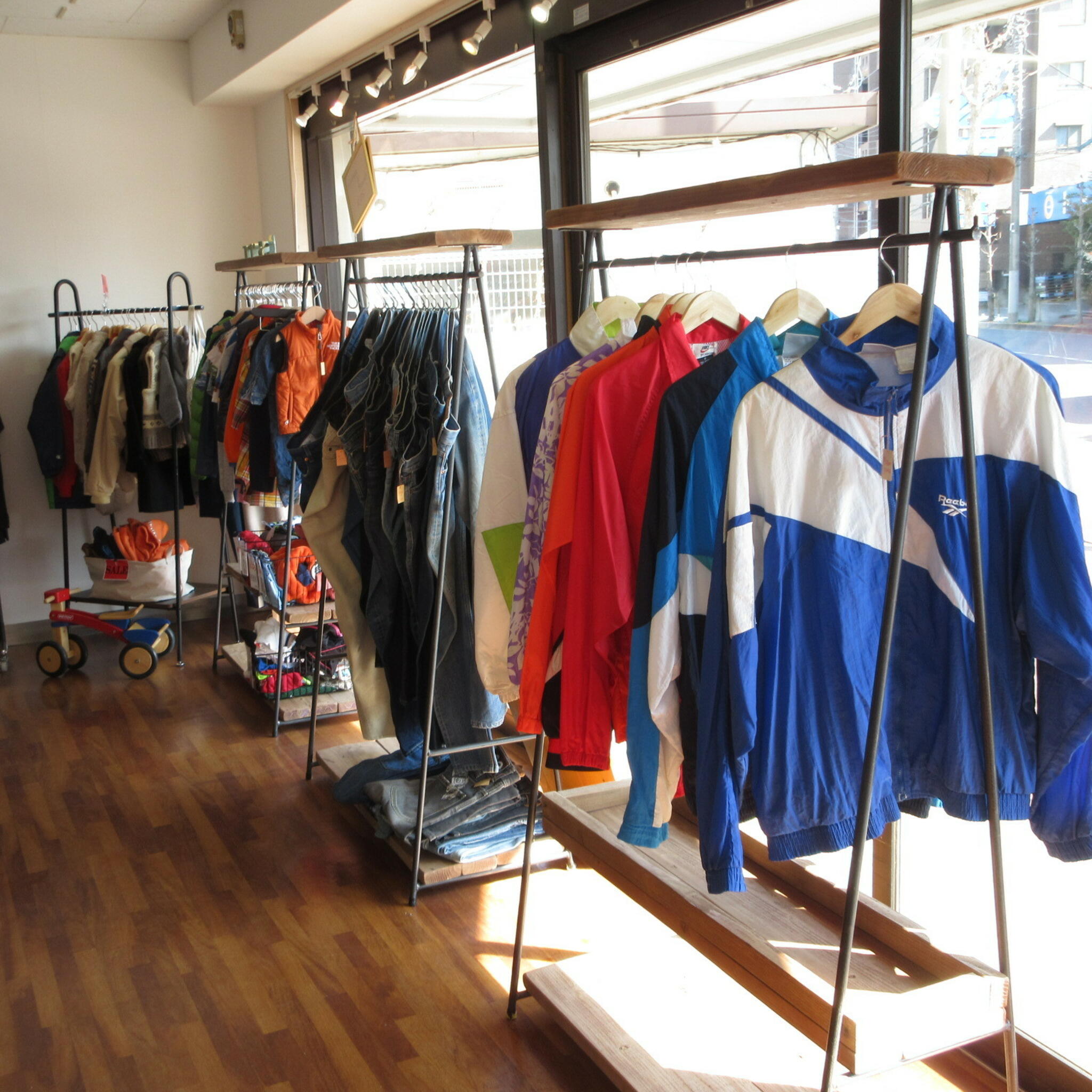 USED CLOTHING STORE merestの代表写真2