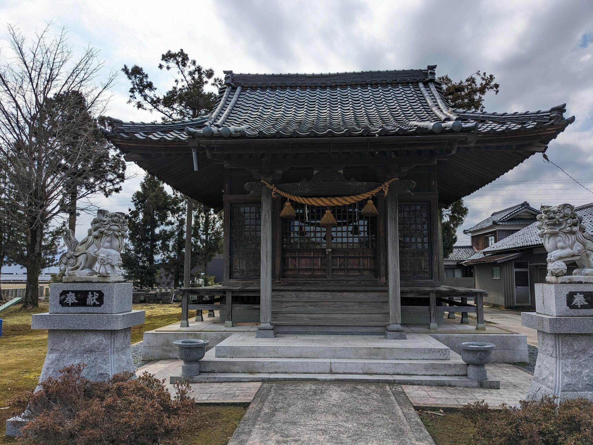 白山神社の代表写真1