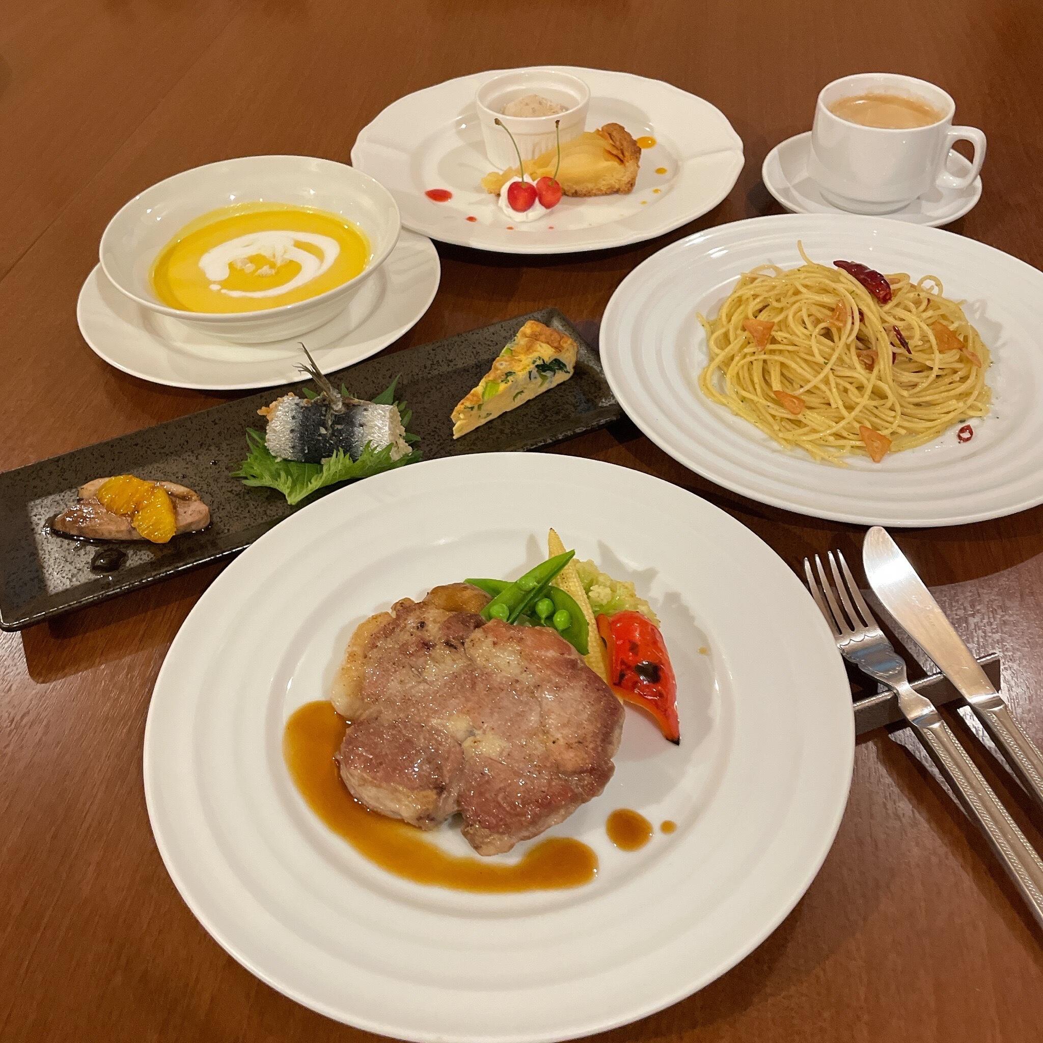 Cafe&Dining Delfino 入曽店の代表写真1