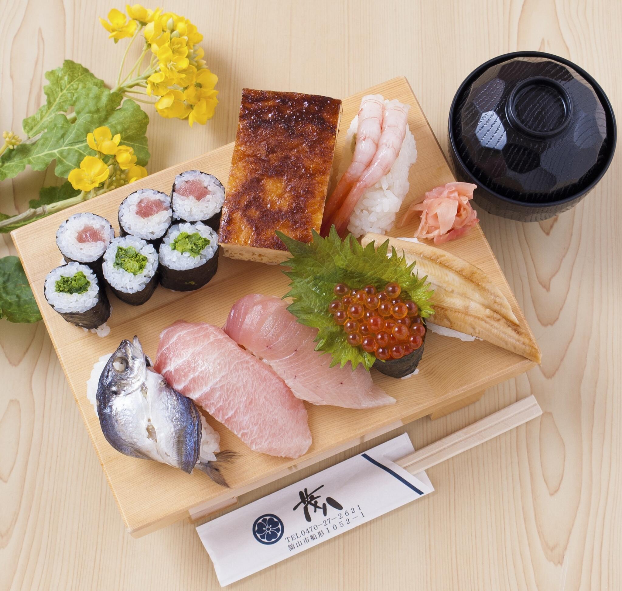 茂八寿司の代表写真1