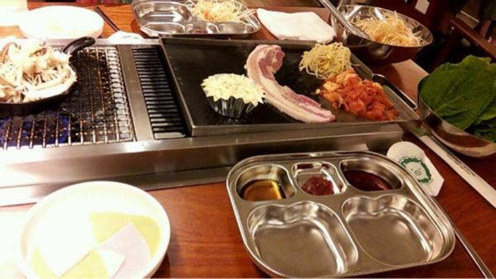チーズとお肉の韓国料理 ベジテジや 栄店の代表写真10