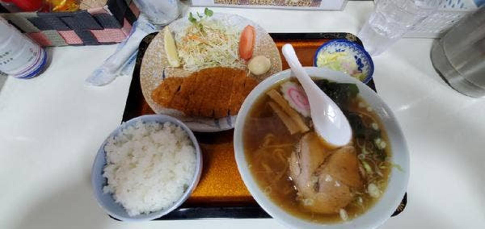 石田食堂の代表写真3