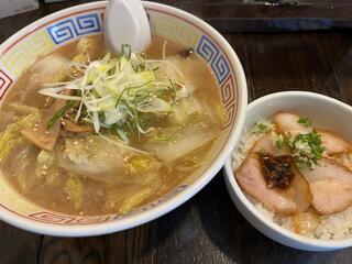 餃子と麺 いせのじょう 菊水本店のクチコミ写真1