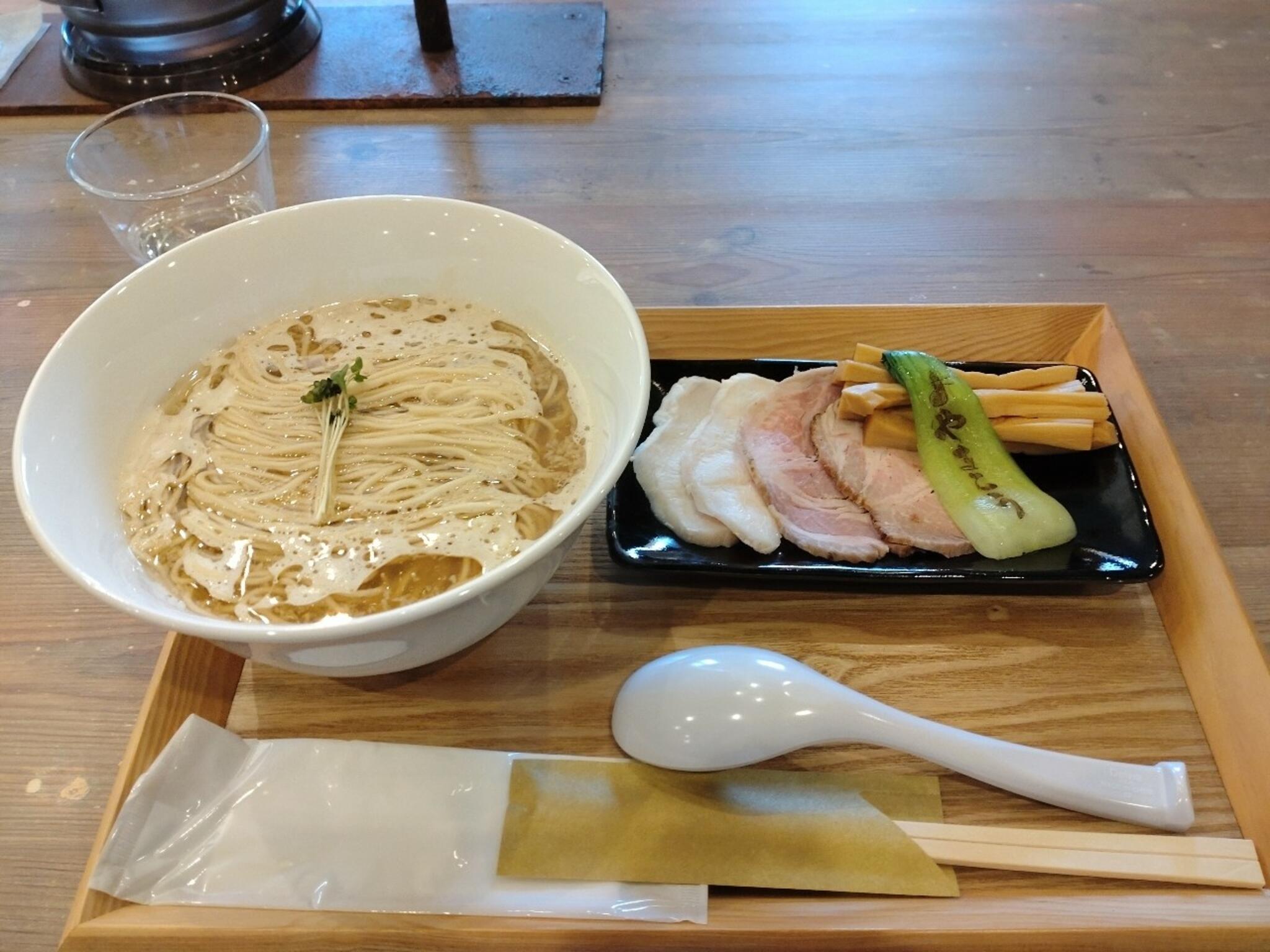 つけ麺・らぁ麺 やまこうの代表写真8