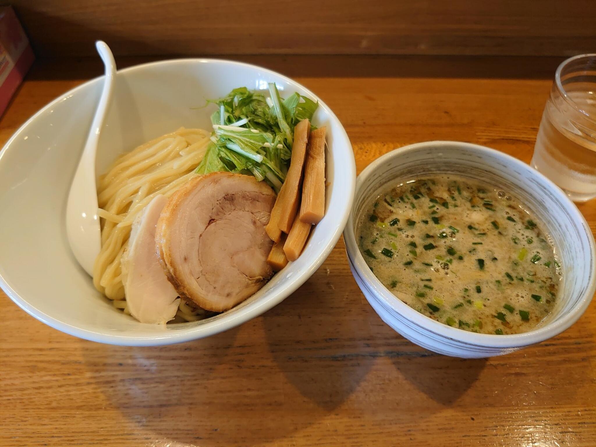 麺酒処 鳥志の代表写真9