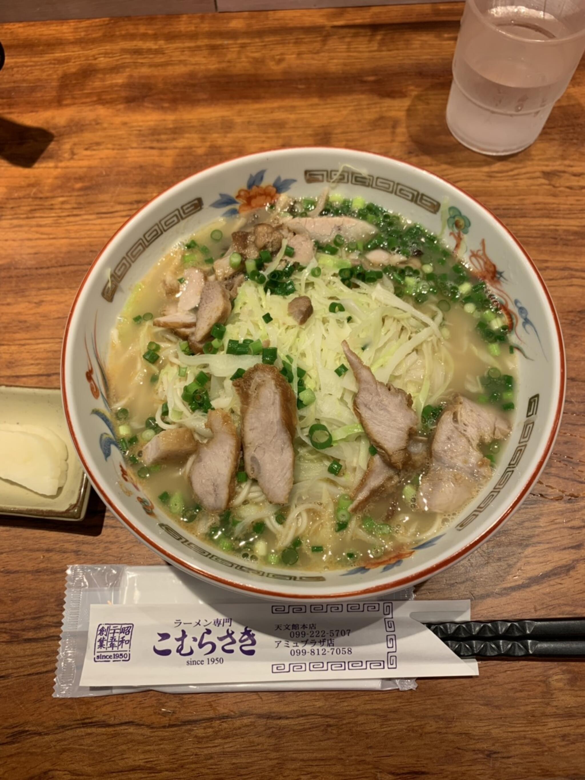 ラーメン専門 こむらさき アミュプラザ鹿児島店の代表写真6