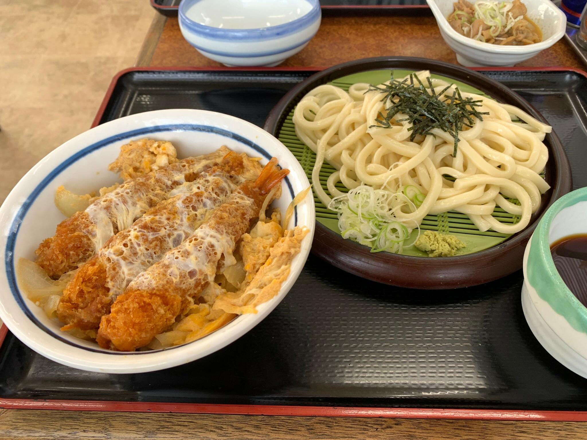 山田うどん食堂 竹間沢店の代表写真7