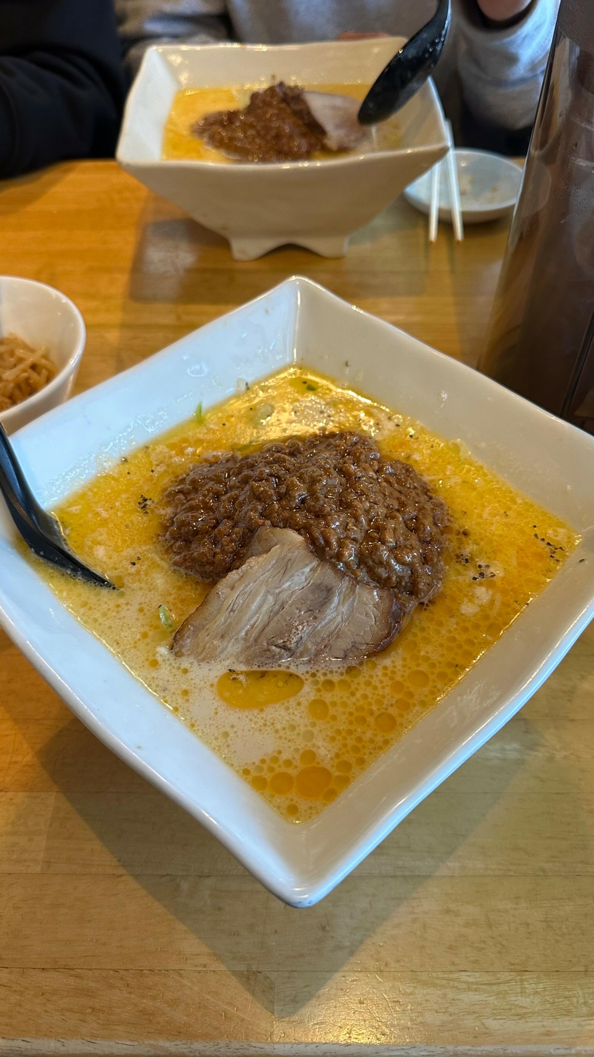 三河ラーメン 日本晴れ 岡崎本店の代表写真3