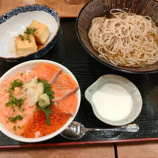 磯丸水産 堺東駅前店の写真29