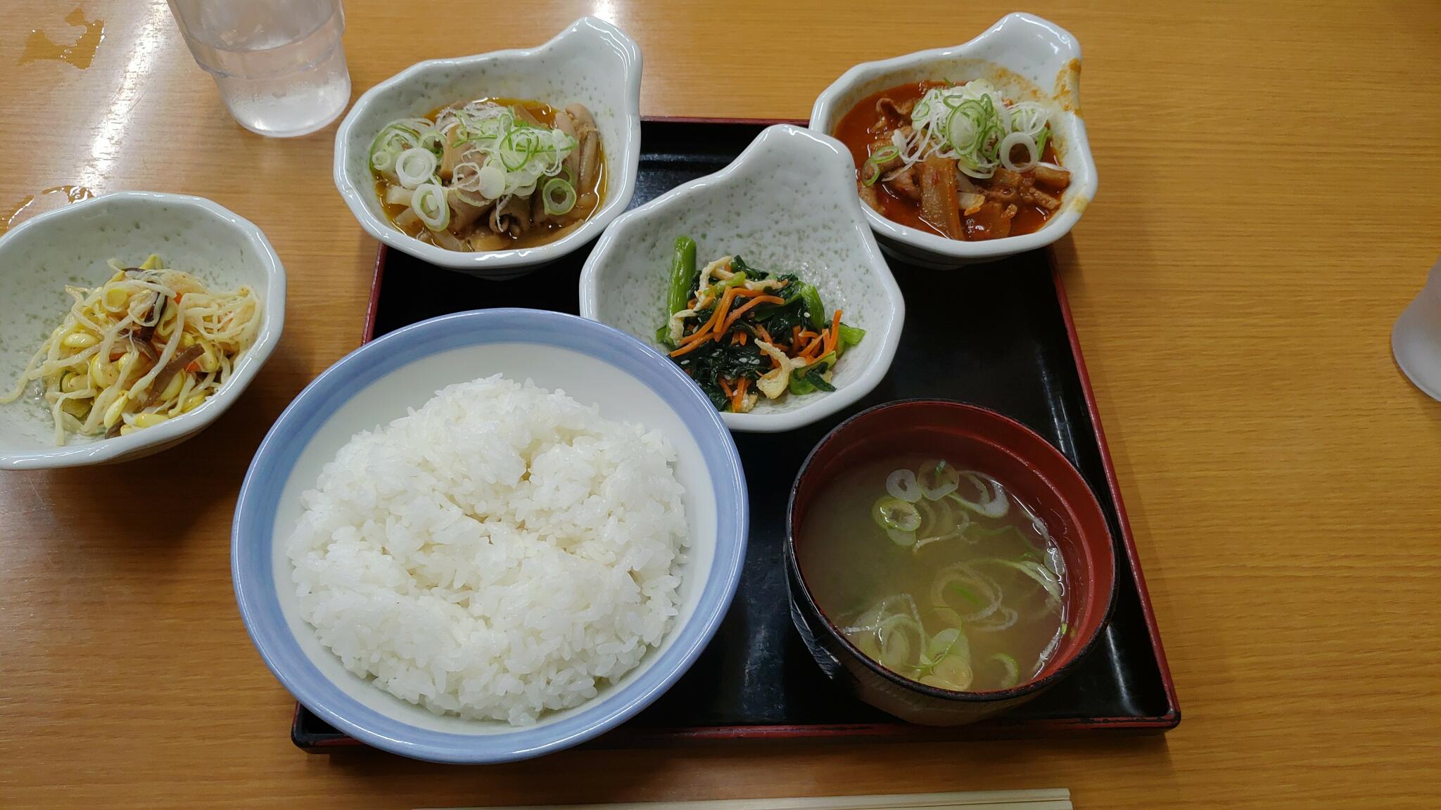 山田うどん食堂 竹間沢店の代表写真8